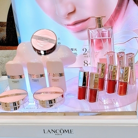 HeQing - LANCÔME 蘭蔻 唯我水感潤色妝前乳-綠色 使用心得圖片