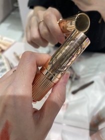 winnieyen - PAUL&JOE 巴黎女伶限量唇膏 溫柔玫瑰粉 使用心得圖片