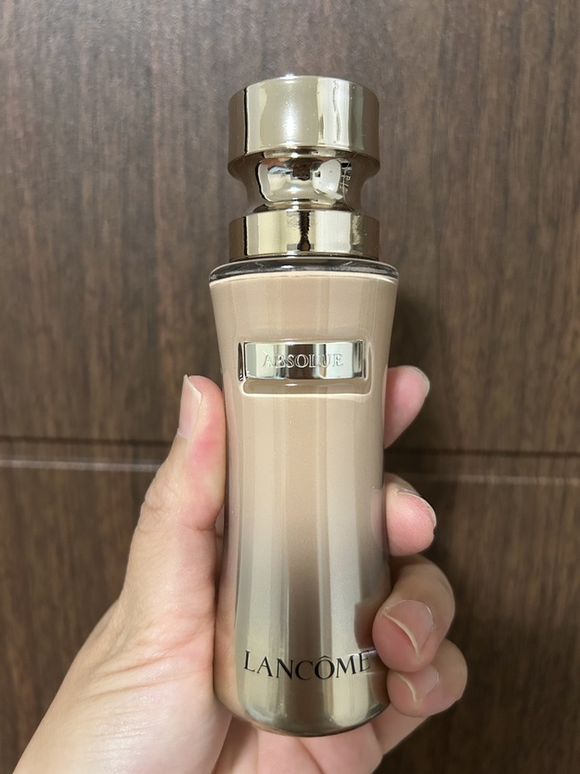 續澎亮無瑕煥發持久金緻光