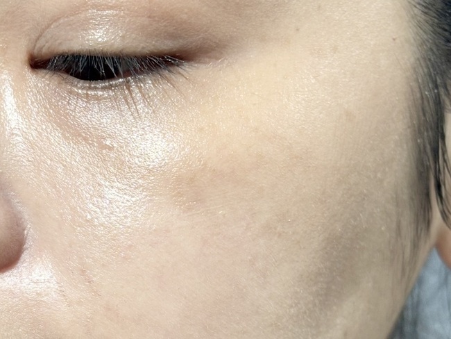 之後可以看到這時反光是明顯的