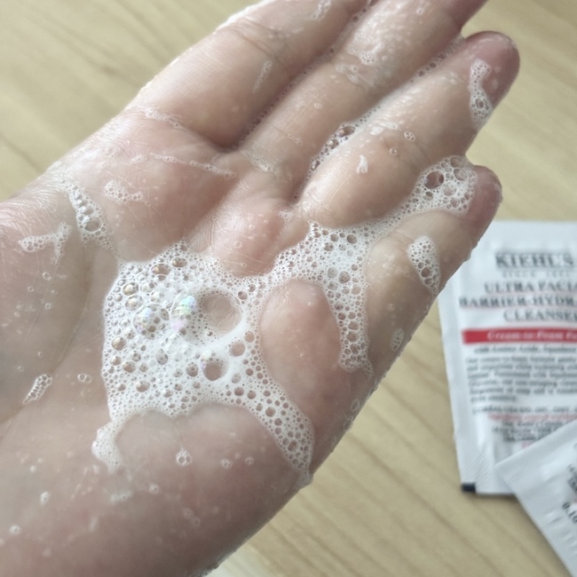 完都會有殘留感保濕不會乾澀