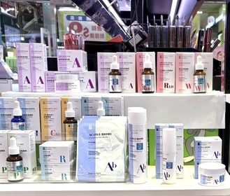 Amy0725 - Target PRO  抗老緊緻眼霜 使用心得圖片