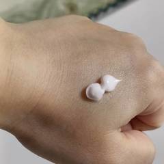 SumireYang - Biotherm 碧兒泉 柔嫩美甲護手霜 使用心得圖片