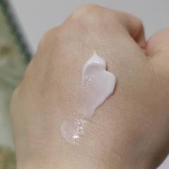 SumireYang - Biotherm 碧兒泉 柔嫩美甲護手霜 使用心得圖片