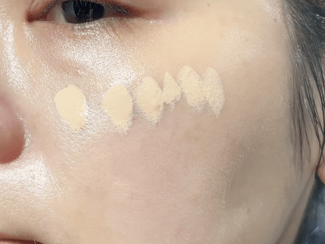 超持久比起來遮瑕比較弱些