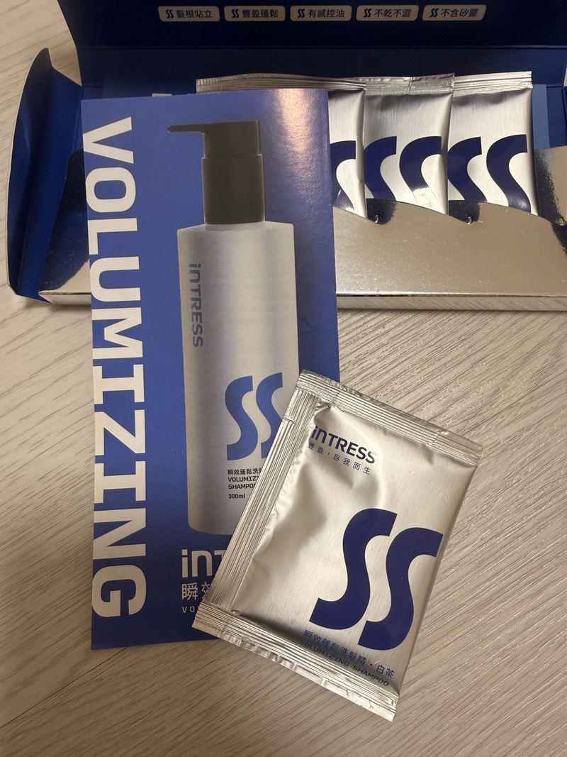 xia 777777 - [intress 盈翠絲] 瞬效蓬鬆洗髮精 | @cosme