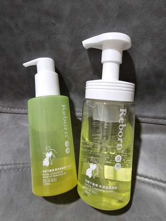保濕潔顏慕斯及升級版兩用潔膚露