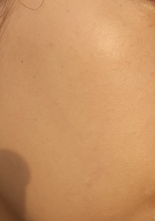 勻後的樣子但沒有用蜜粉定妝唷