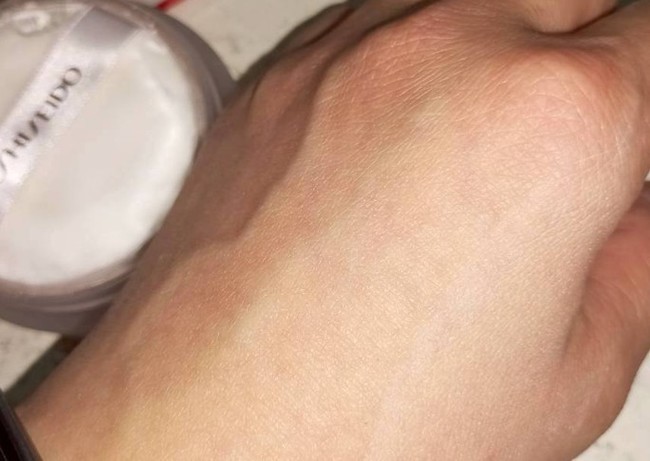 粉不易脫妝非常推薦並強力推坑