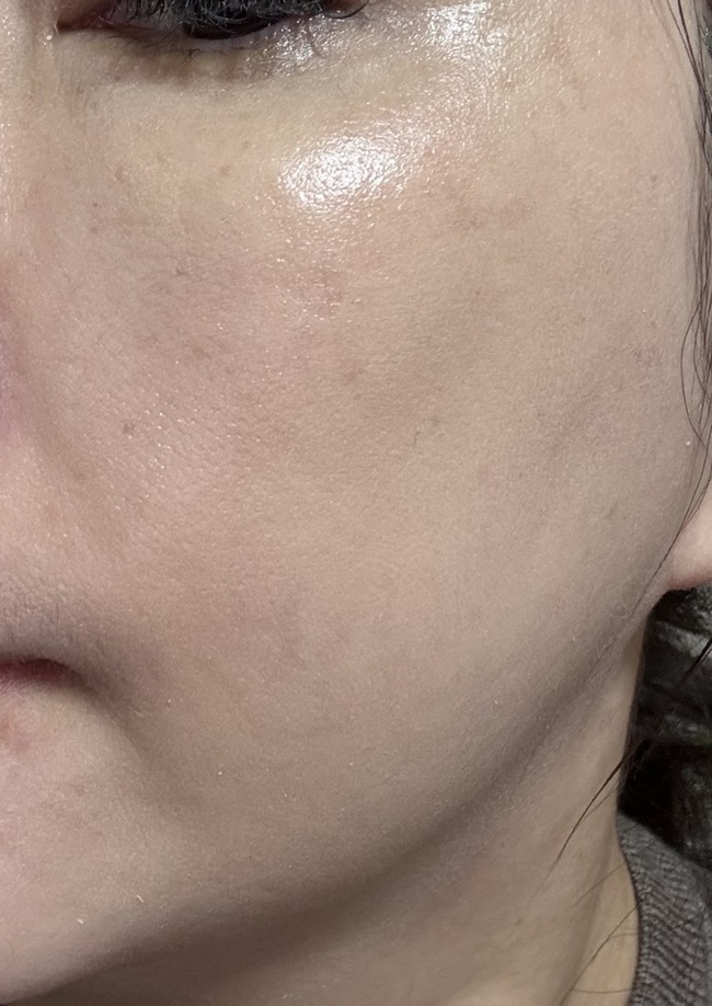 遮瑕部分還行我個人是滿意 遮瑕部分還行我個人是滿意