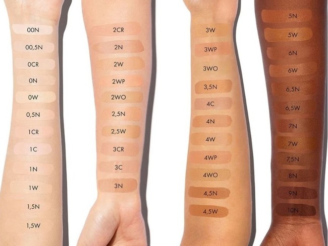 附上官網的色號比較 附上官網的色號比較