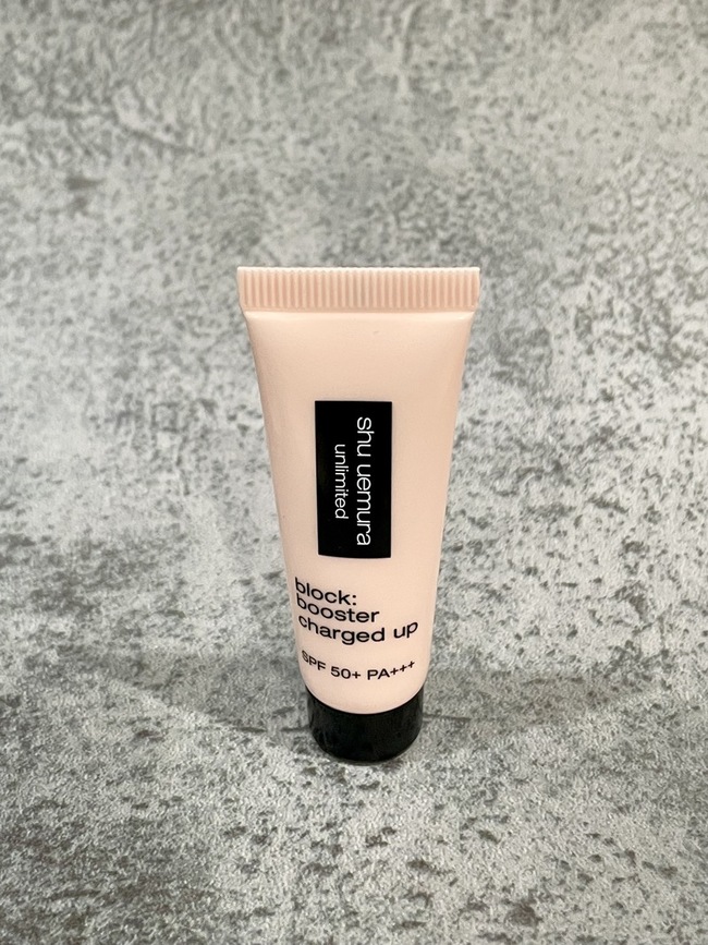 上後能替肌膚瞬間充電擊退暗沉