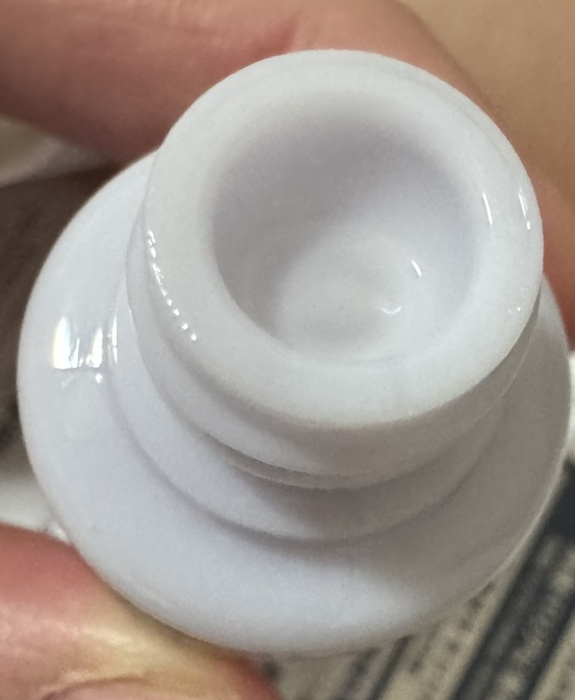 系列是以前的白色款跟紫色款合體