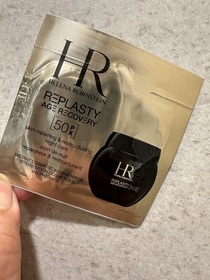 Yuly Su - Helena Rubinstein 赫蓮娜 PX50極塑黑繃帶修護乳霜 使用心得圖片