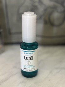 Dong Dong - Curél 珂潤 類神經醯胺極護水精華 使用心得圖片