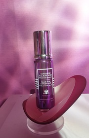 何妮妮 - SISLEY 希思黎 黑玫瑰彈潤水光菁萃 使用心得圖片