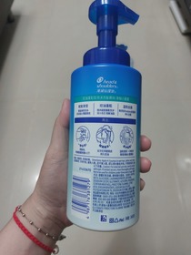 anna30 - head&shoulders 海倫仙度絲 控油蓬鬆型泡沫洗髮慕斯 使用心得圖片