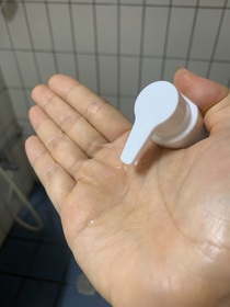 00KAT00 - Neogence 霓淨思 2% 6酸抗菌控油潔顏露 使用心得圖片