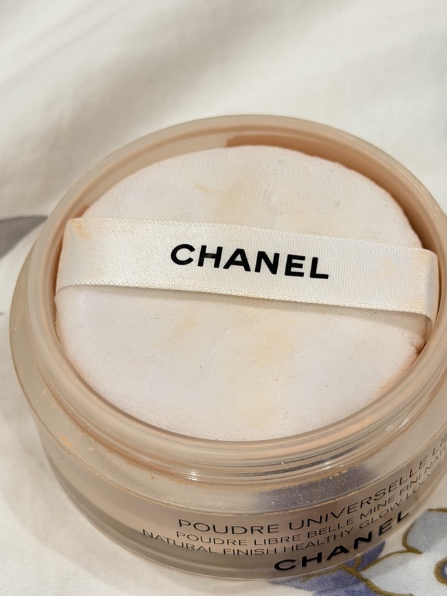 可能更適合也比較輕薄自在