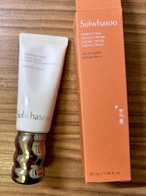 Cora Yeh - Sulwhasoo 雪花秀 完美緞光輕透粉霜SPF40/PA++ 01 使用心得圖片