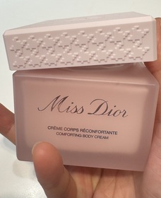 nanaco26 - DIOR 迪奧 MISS DIOR花漾迪奧保濕身體霜 使用心得圖片