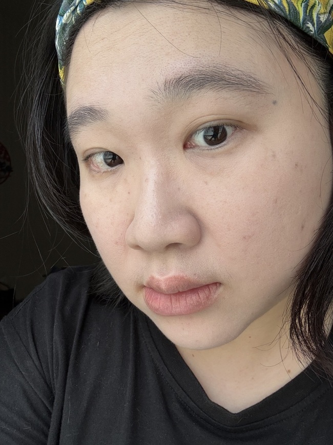 種像天生好皮膚的妝感 種像天生好皮膚的妝感
