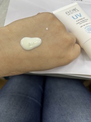 僑  僑  ~ - WHITE FORMULA 自白肌 水光感UV防曬水凝乳SPF50+ PA++++ 使用心得圖片