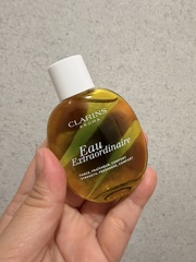 Yuly Su - CLARINS 克蘭詩 綠色朝氣水 使用心得圖片