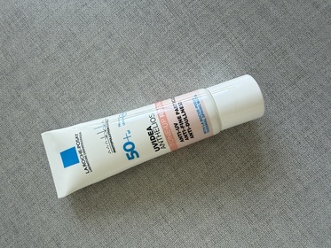 ashley0228 - LA ROCHE-POSAY 理膚寶水 全護清透亮顏防曬隔離乳UVA PRO 使用心得圖片