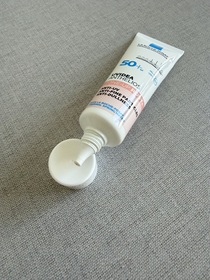 ashley0228 - LA ROCHE-POSAY 理膚寶水 全護清透亮顏防曬隔離乳UVA PRO 使用心得圖片