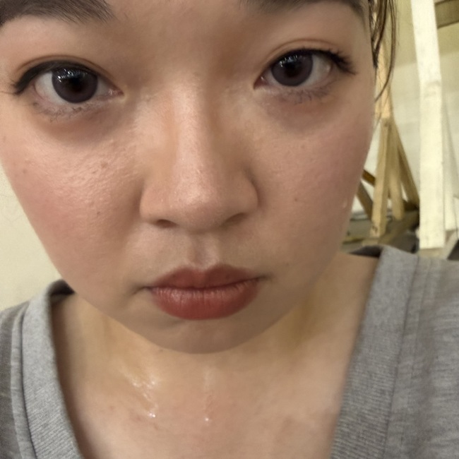 夏天吃熱拉麵也沒有暈開