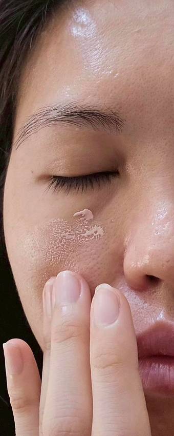輕盈的乳液狀使用前後