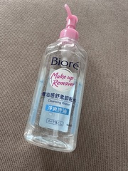 Nina Lee - Bioré 零油感舒柔卸粧水(淨爽控油型) 使用心得圖片