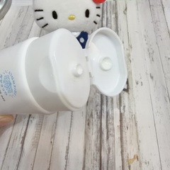 孟喬喬 - WHITE FORMULA 自白肌 水光感UV防曬水凝乳SPF50+ PA++++ 使用心得圖片