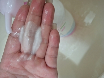 洗淨皮脂與污垢肌膚乾淨不乾澀