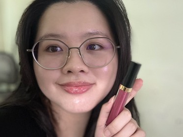 Dong Dong - CHANEL 香奈兒 晶凍光潤唇釉 446  NACRE 使用心得圖片