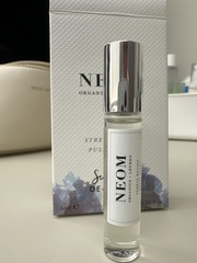 Chacha231 - NEOM 皇家奢華滾珠香氛油 使用心得圖片