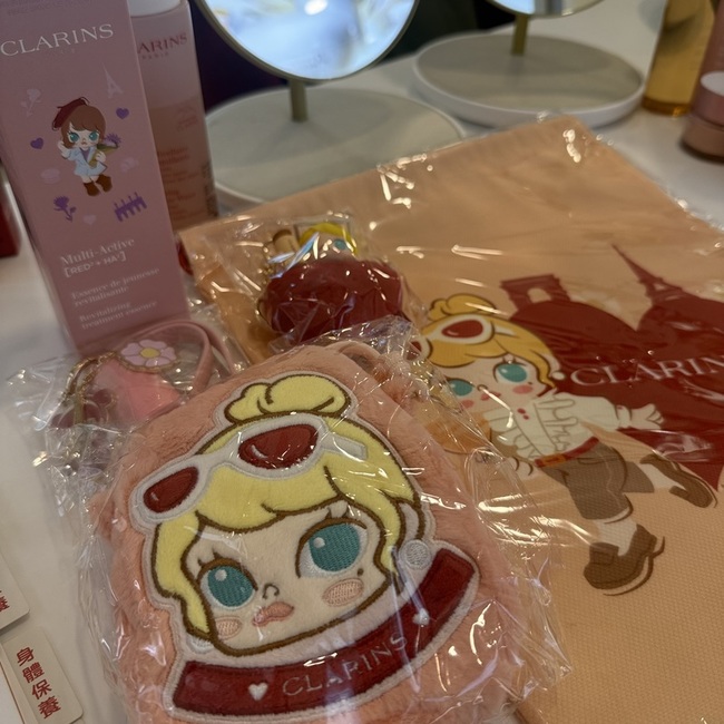 月結合吊飾美妝鏡