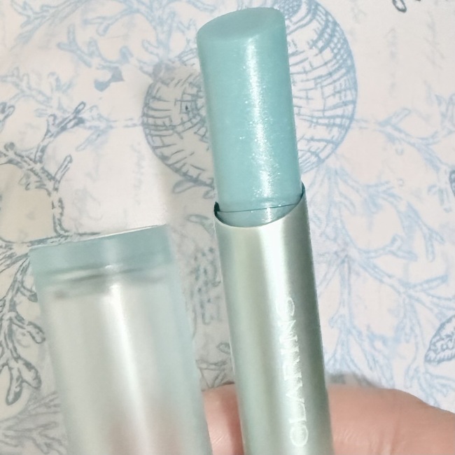 直持續也可能會很像貼布