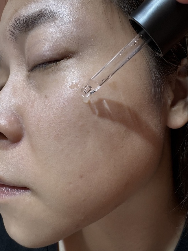 的一些痘印看起來也沒有那麼明顯 的一些痘印看起來也沒有那麼明顯