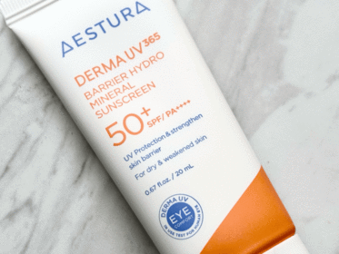 CIAO/CIAO - Aestura 璦絲特蘭 每日防護水潤物理防曬霜 使用心得圖片