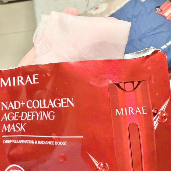 只有單張的面膜並沒有任何襯紙