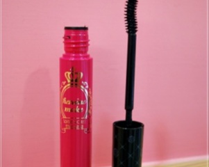 在$280~$300屈臣氏也有但訂價好高好