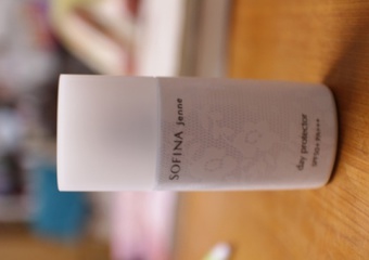 完之後,一定也會跑去屈臣氏回購這款防曬乳唯