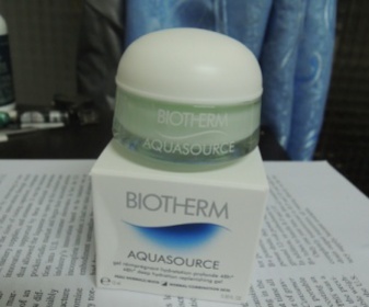 Nicoleje12 - Biotherm 碧兒泉 5000L極水感活泉水凝凍 使用心得圖片