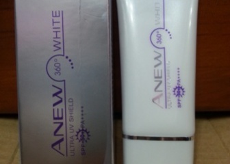 may1006joe - Avon 雅芳 新活噬黑淨白UV精華乳SPF50+ PA++++ 使用心得圖片