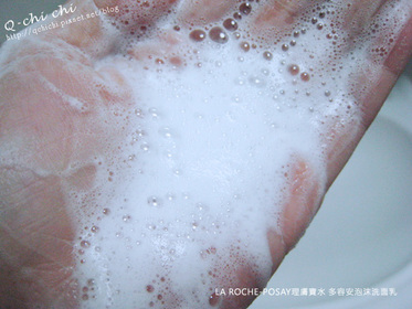 Qchichi - LA ROCHE-POSAY 理膚寶水 多容安泡沫洗面乳 使用心得圖片