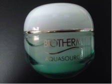 LU一絲 - Biotherm 碧兒泉 肌底保濕晶萃凝凍 使用心得圖片