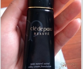 Bold Lady - Clé de Peau Beauté 肌膚之鑰 光緞粉霜 使用心得圖片