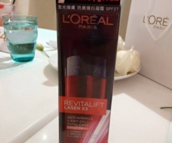 yumi佩 - L'OREAL PARIS 巴黎萊雅 激光煥膚抗痕煥白凝霜SPF27/PA+++ 使用心得圖片